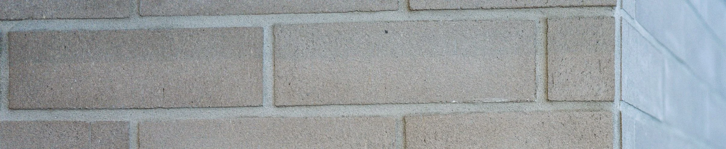 Brick corner